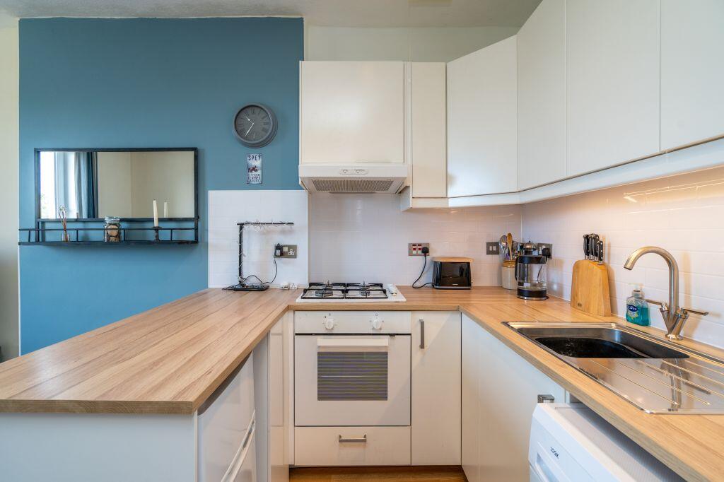 8/1 Bridge Street Lane, Portobello, Edinburgh, EH15 1BZ photo 3