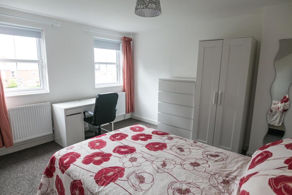 Additional image 5 of Mostyn Road - 5 bed, Edgbaston, West Midlands, B16
