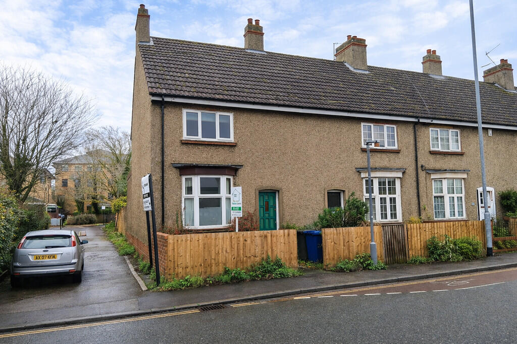Main image of property: Victoria Road, Cambridge