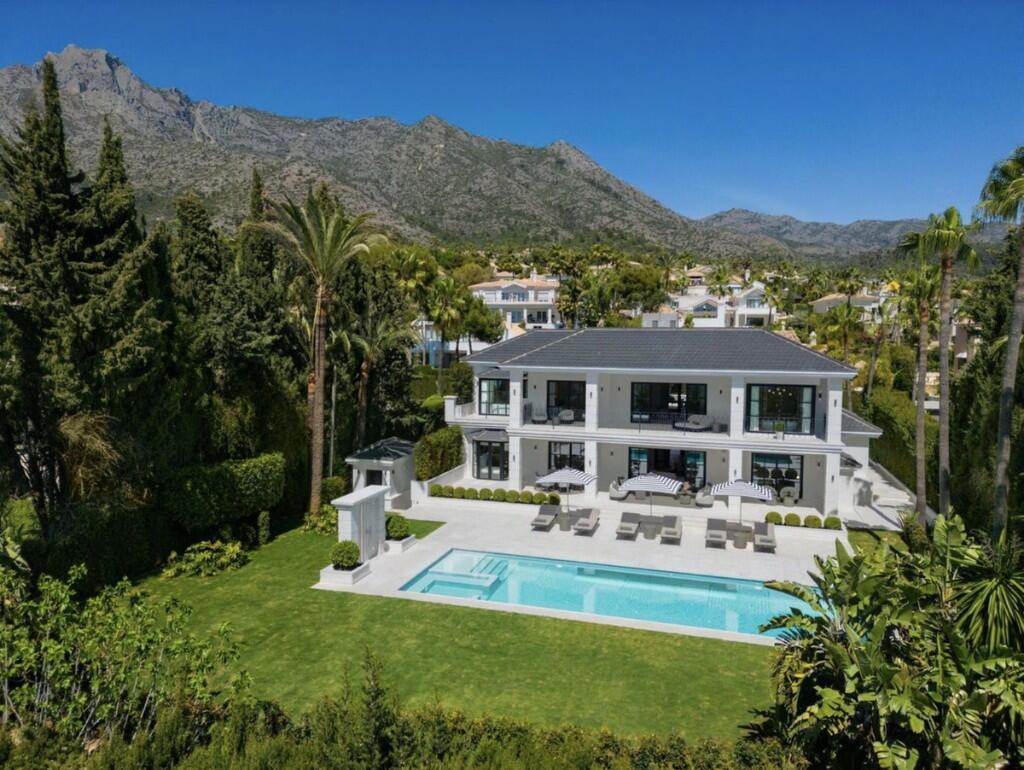 Main image of property: Sierra Blanca, Málaga, Andalusia