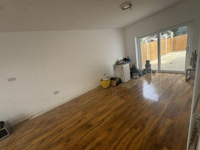 Main image of property: Oakley Road, Luton