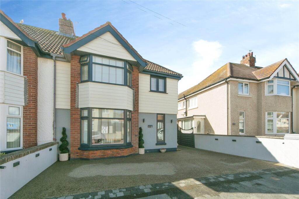 Main image of property: Herkomer Crescent, Llandudno, Conwy, LL30