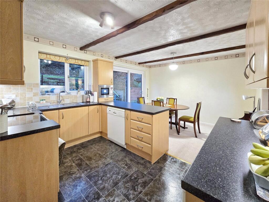 Fernhill Crescent, Stacksteads, Rossendale, OL13 photo 2