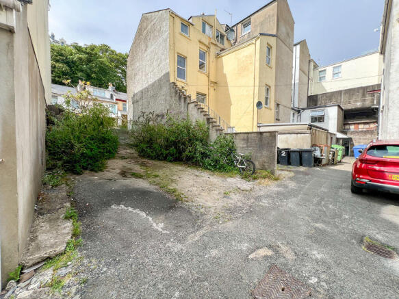 34 Castlemona Avenue, Douglas