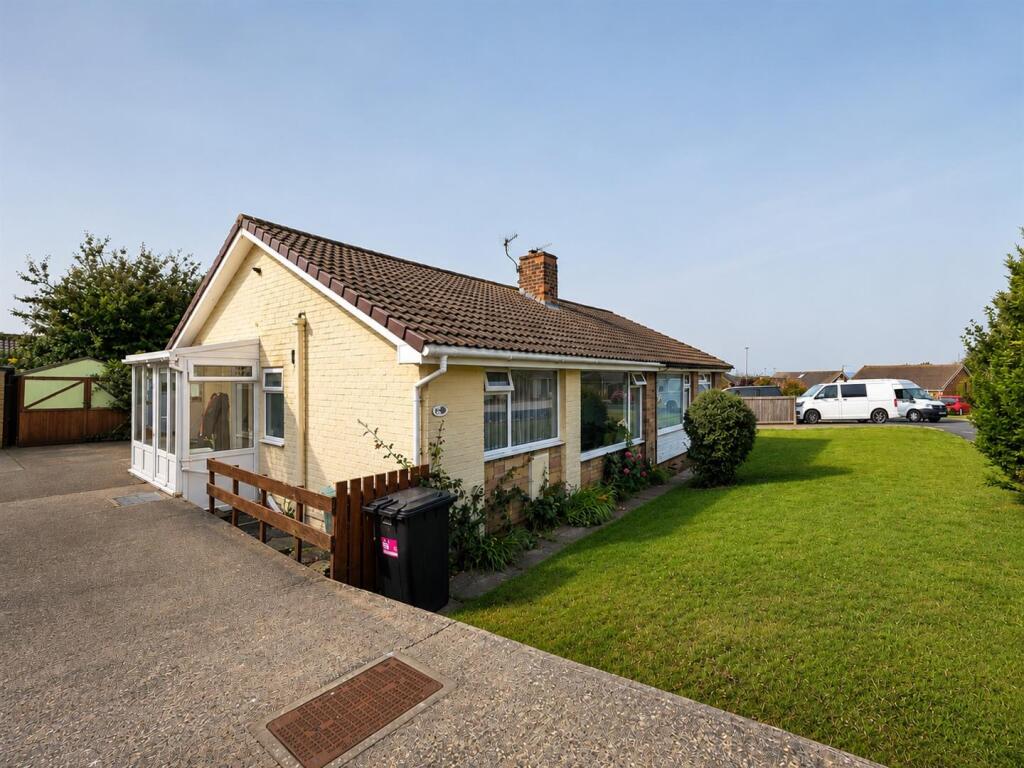 2-bed semi-detached on Osgodby Crescent, Scarborough, £155,000
