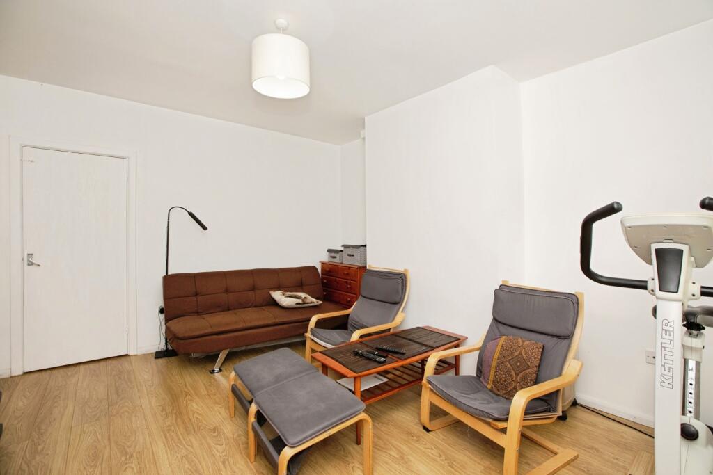 House in Burnley, Rose Grove - View 5