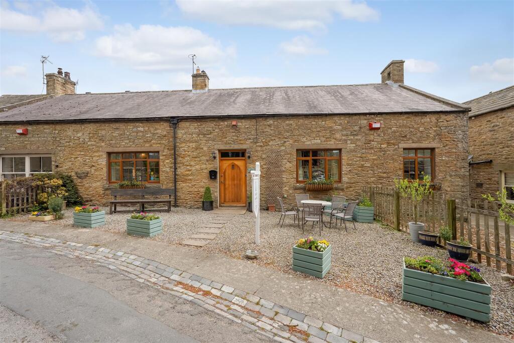 Main image of property: Redmire, Leyburn