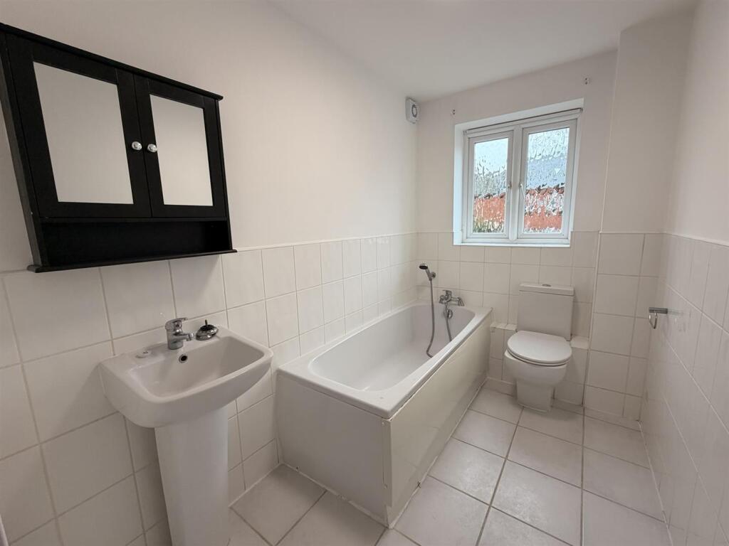 Additional image 2 of Meadow View Court, Alcester Road, Studley