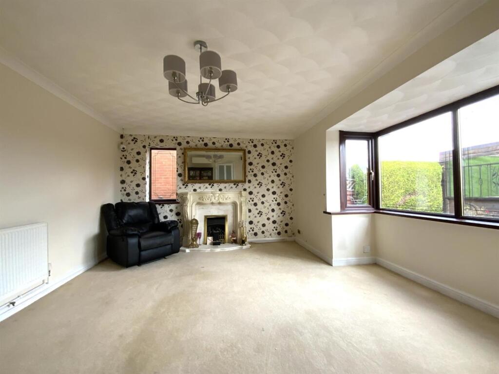 House in Grimsby, Wybers Wood - View 5