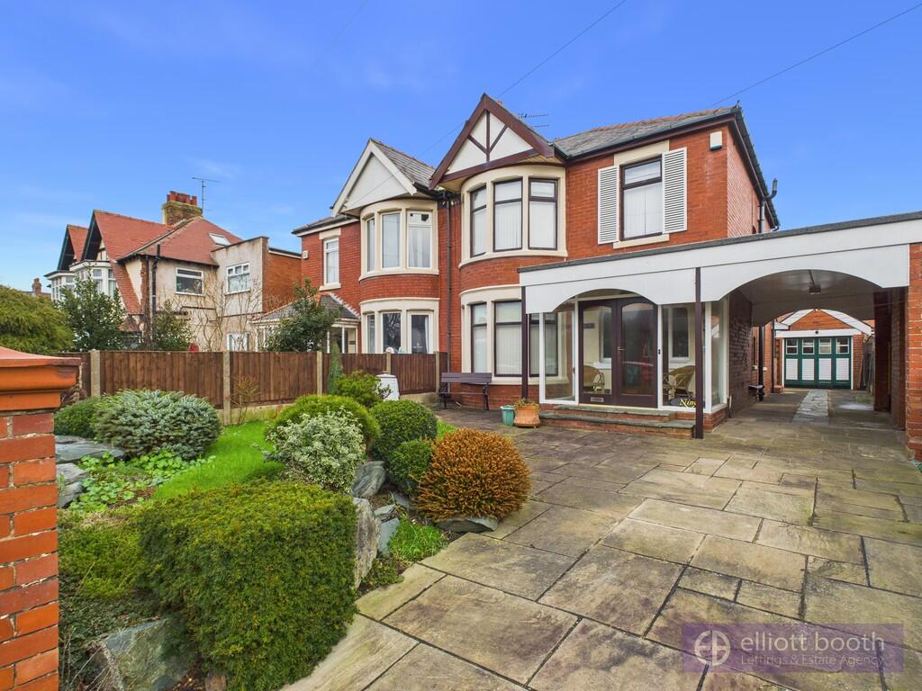 Main image of property: Links Road, North Shore