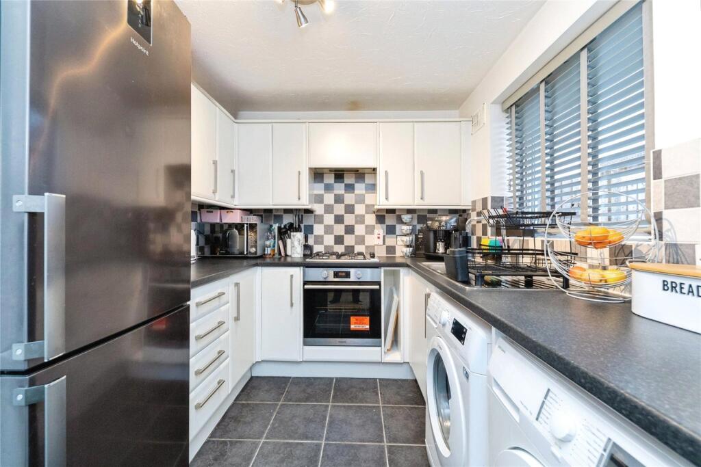 Warkworth Close, Sandy, Bedfordshire, SG19 photo 4