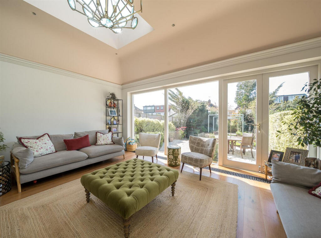 House in London, Brondesbury Park, Brondesbury - View 5