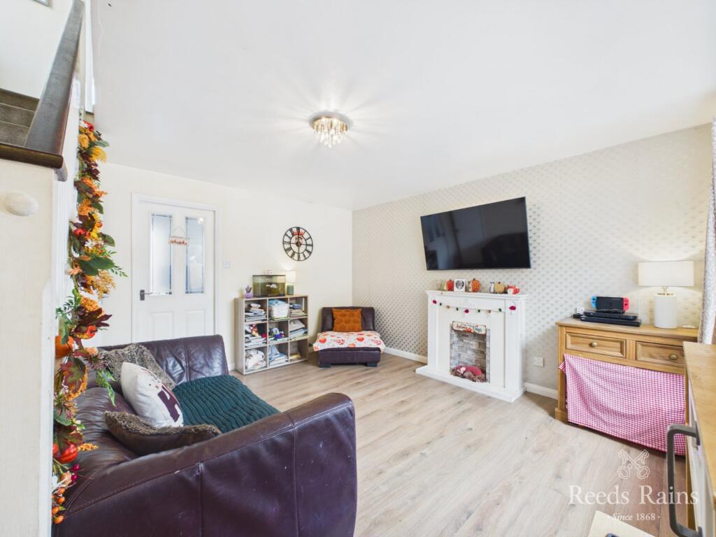House in Bridlington, East Riding of Yorkshire - View 5