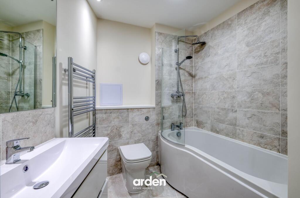 Apartment in Birmingham, West Midlands - More
