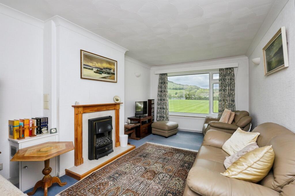Martletts, Eastbourne photo 3