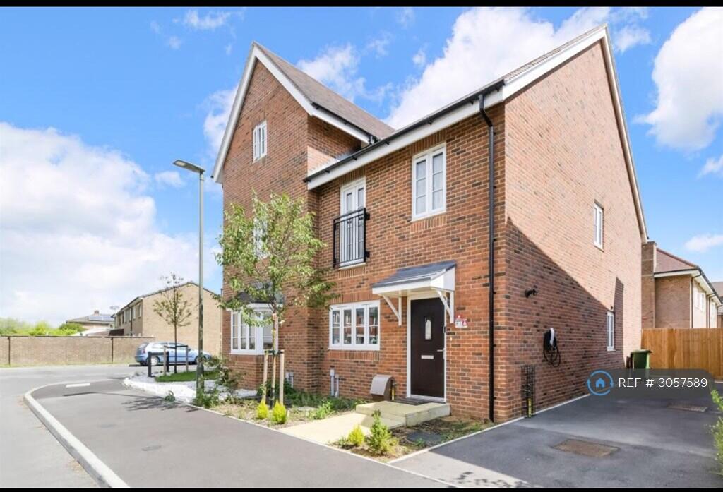 Main image of property: Aylsham Road, Tadworth, KT20