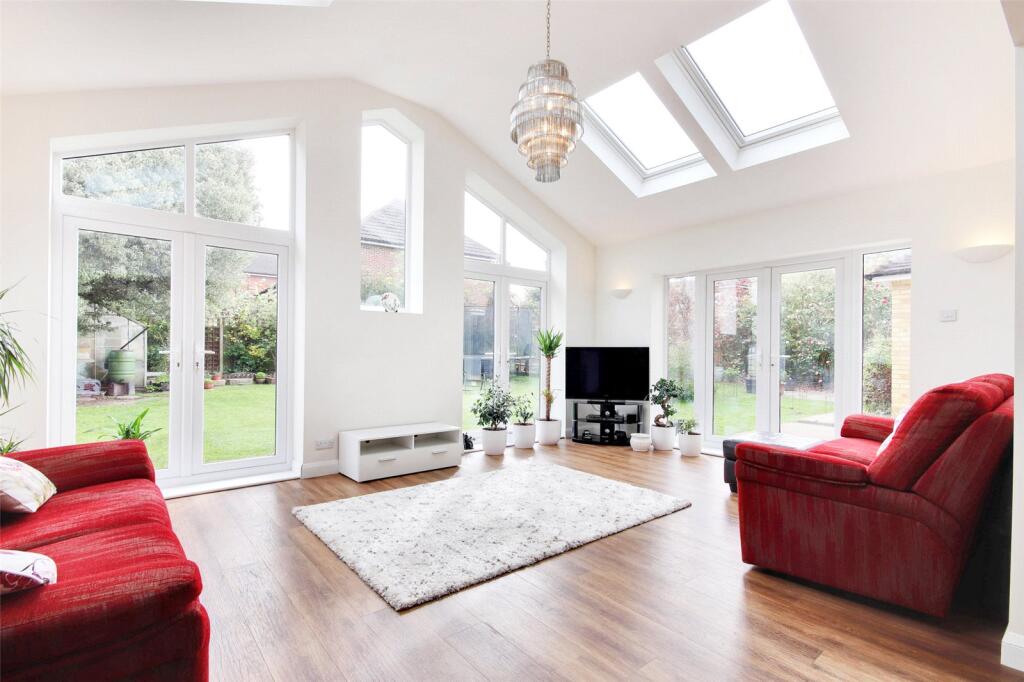House in Dartford - View 2