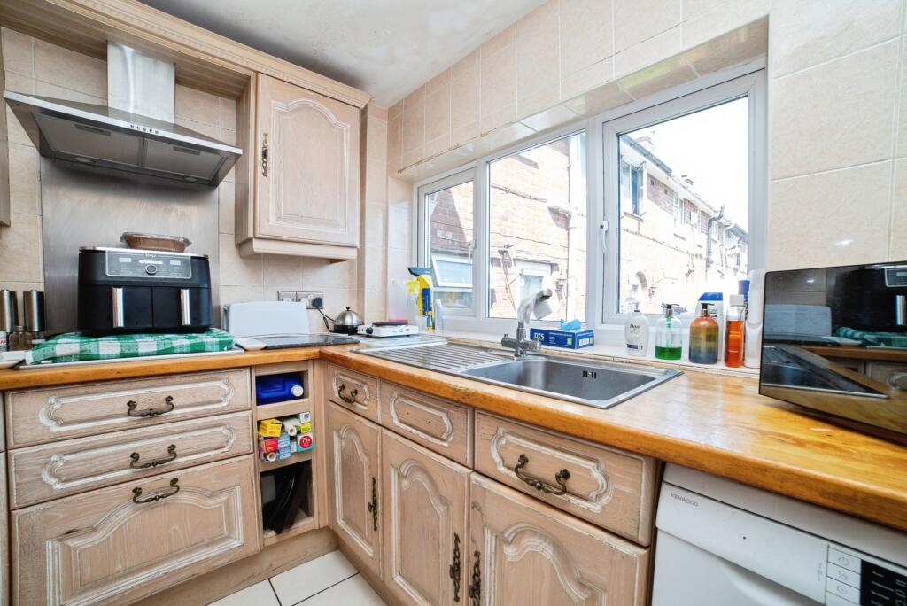 House in Newark and Sherwood, Rainworth - View 4