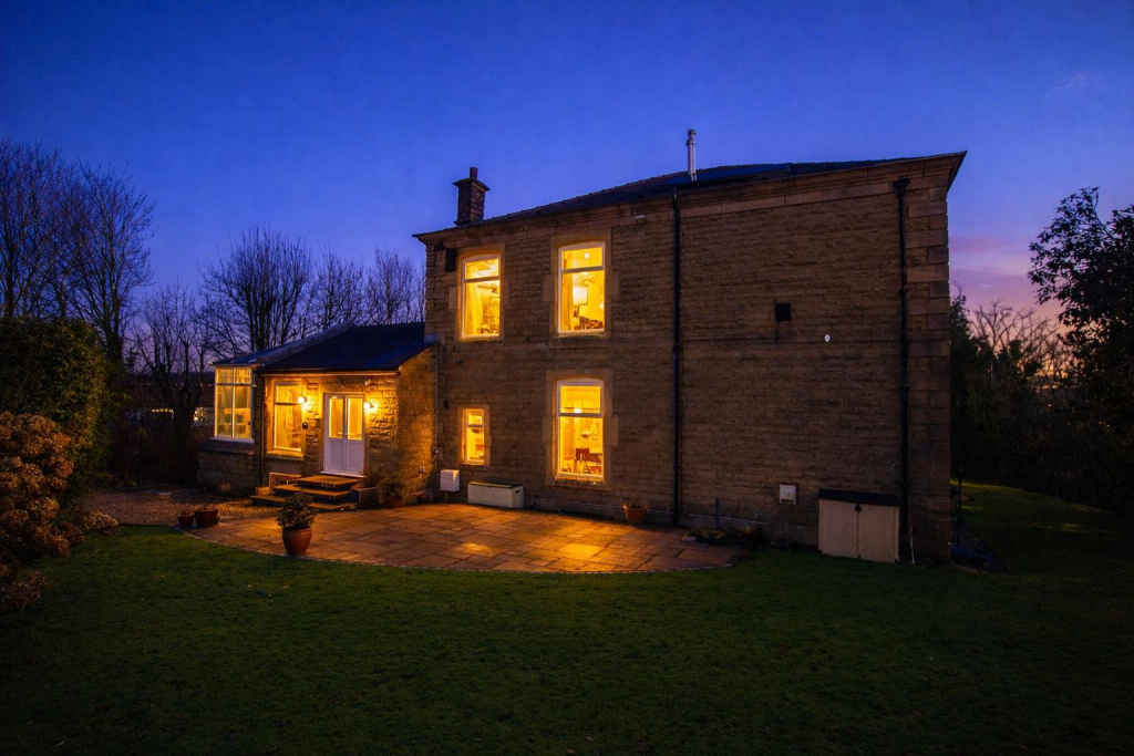 Additional image 4 of 'Heatherby' Astley Bank