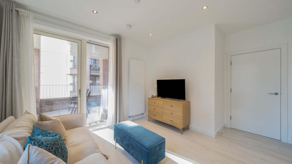 Apartment in London - View 2