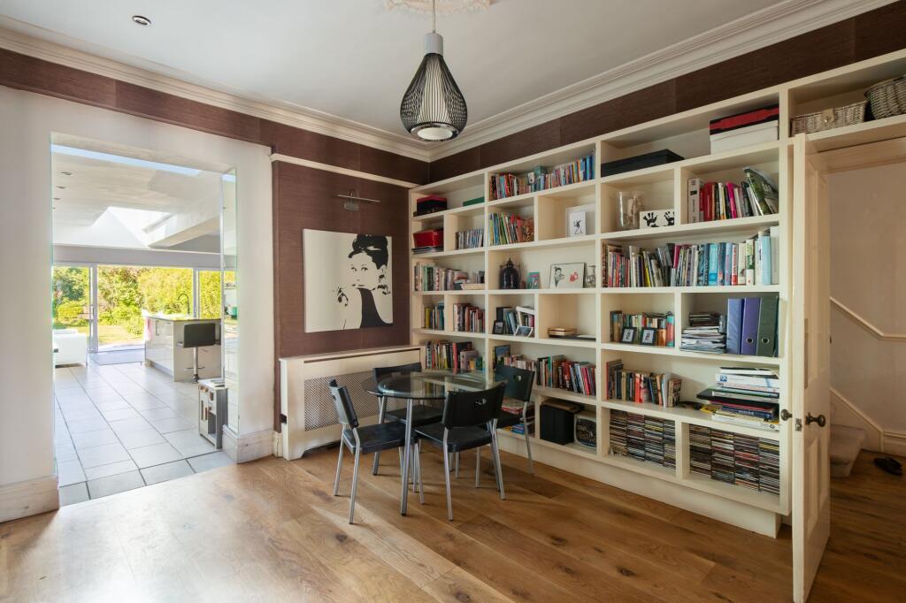 House in Bristol - More