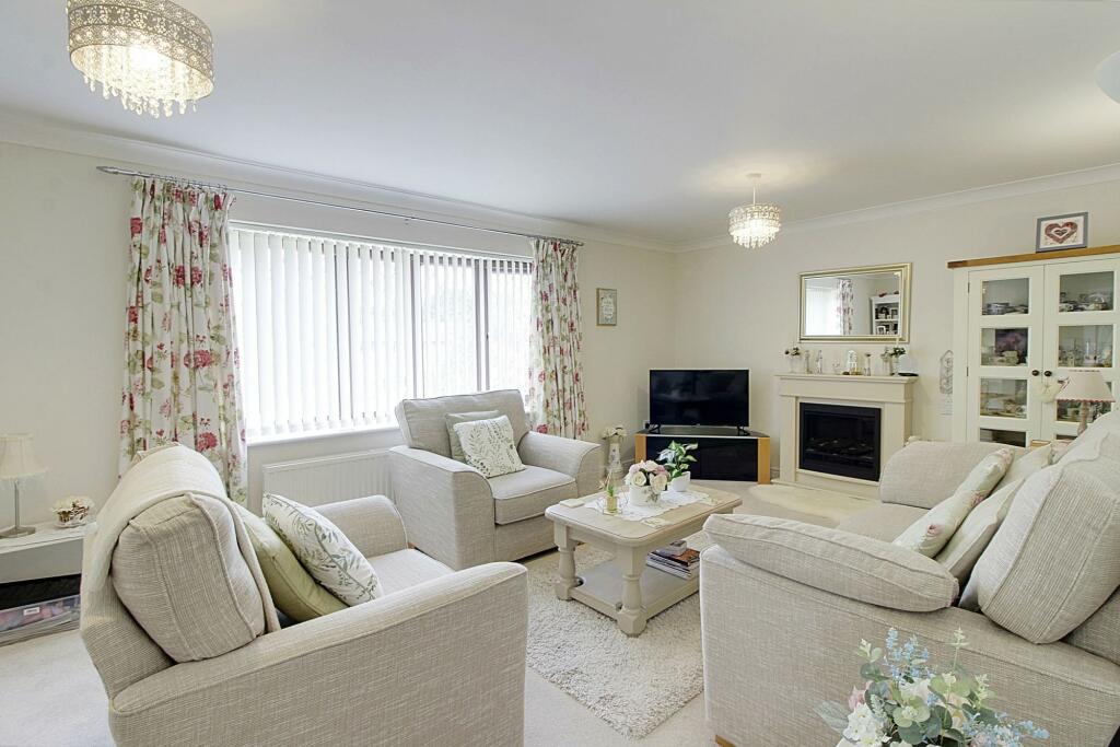 Rembrandt Way, Spalding, PE11 photo 3