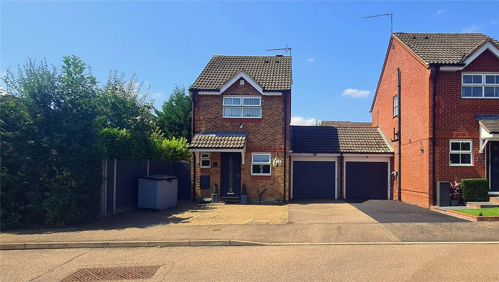 Main image of property: Neptune Gate, Stevenage, Hertfordshire, SG2