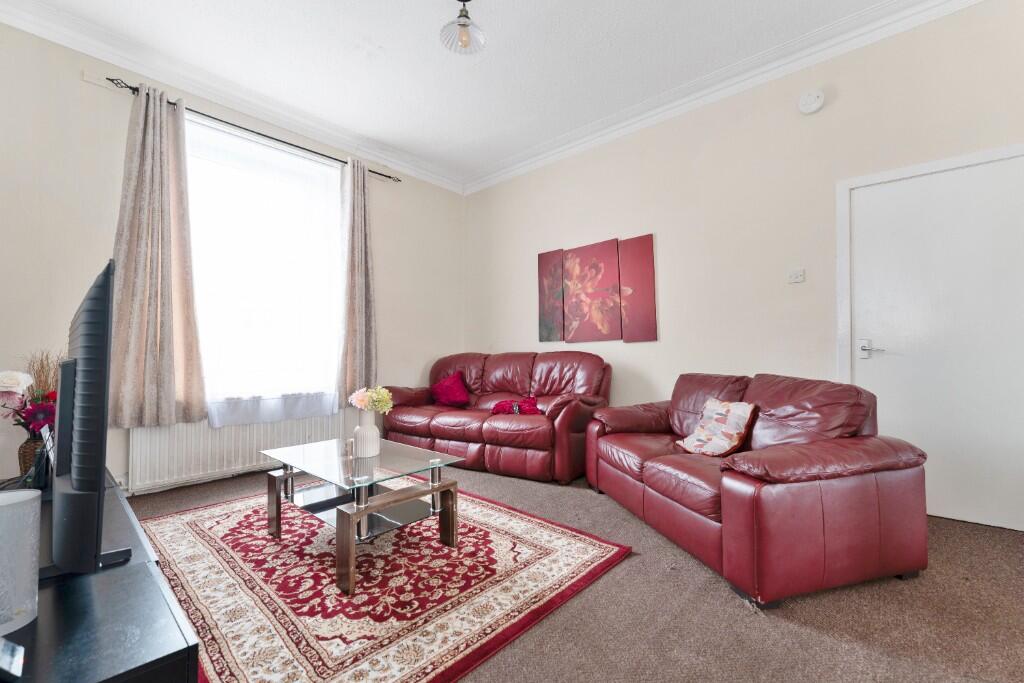 101, High Street, Cowdenbeath, Fife, KY4 photo 5