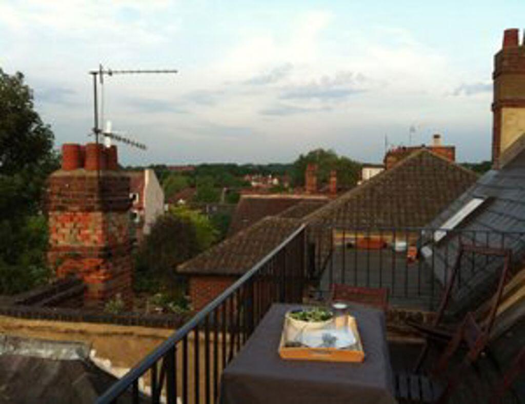 Main image of property: Connaught Avenue E4