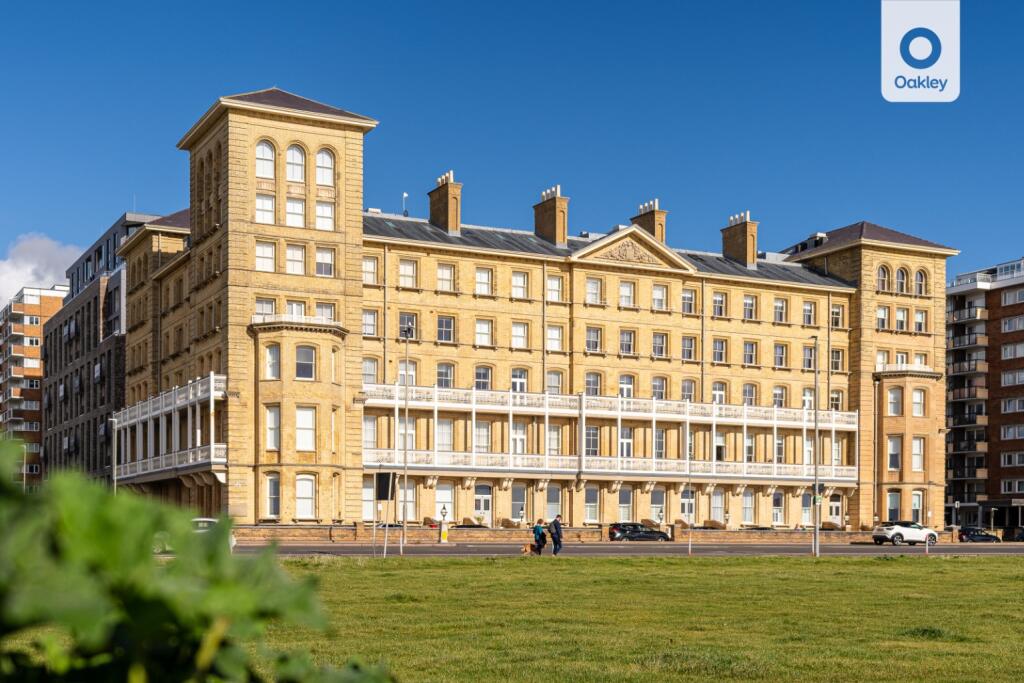 1-bed flat on Kings House, Hove Seafront, £440,000