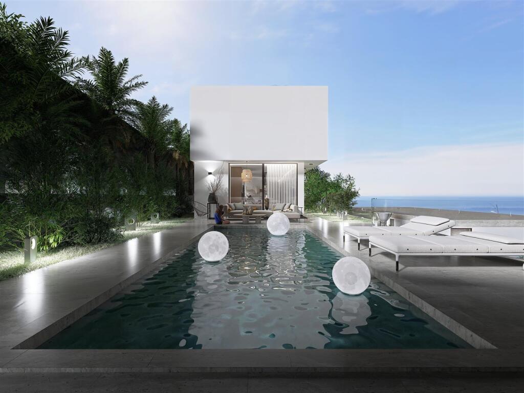 Main image of property: Madeira