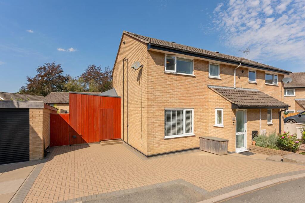 House in Northampton - View 4