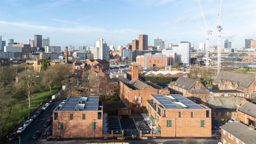 Main image of property: Ardwick Green, M12