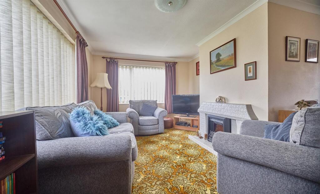 House in Leicester - More