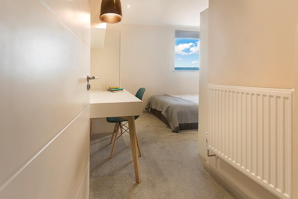 Apartment in Cardiff, Maindy, Cathays - More