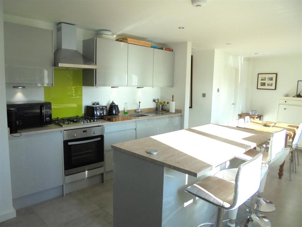 House in Peterborough - View 4