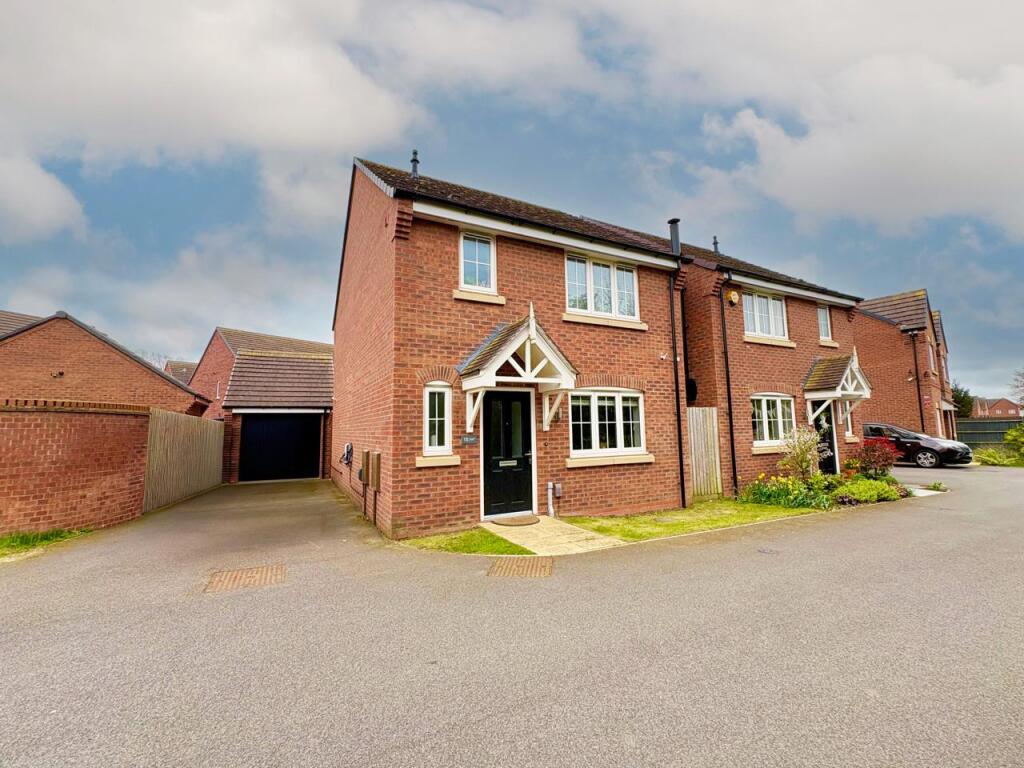 Main image of property: Oldbury Close,Cawston,Rugby,Warwickshire,CV22 7ZB