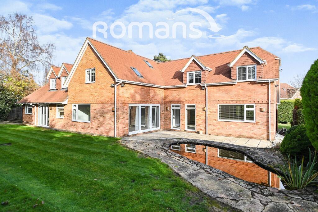 Main image of property: Popeswood Road, Binfield, Bracknell, RG42