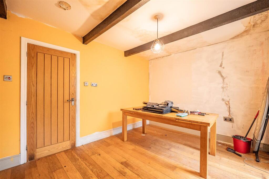 House in Preston - More