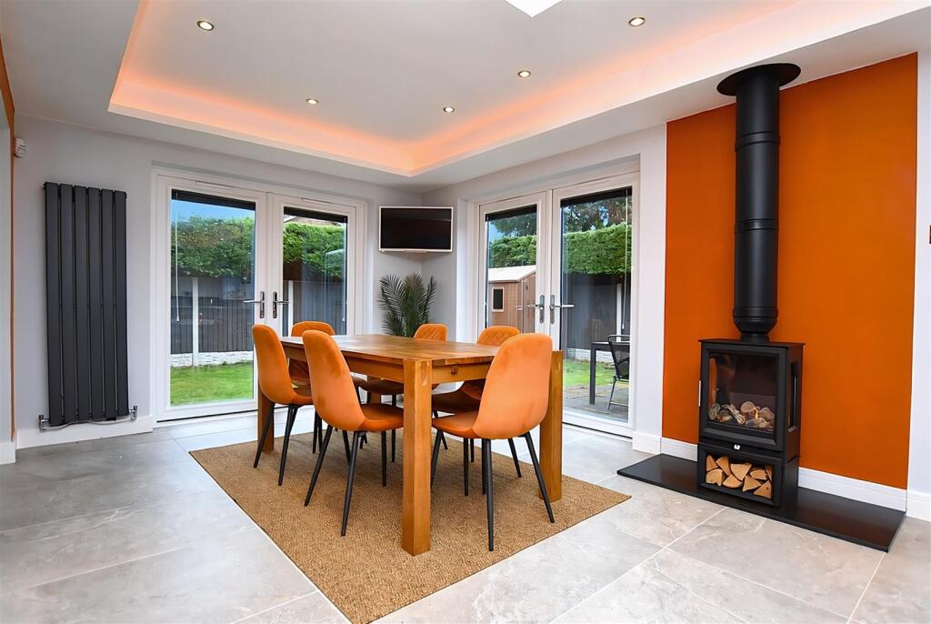 Ranscombe Crescent, Wrexham photo 4