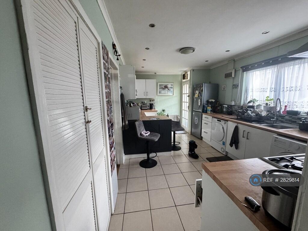 Additional image 4 of Feather Dell, Hatfield, AL10