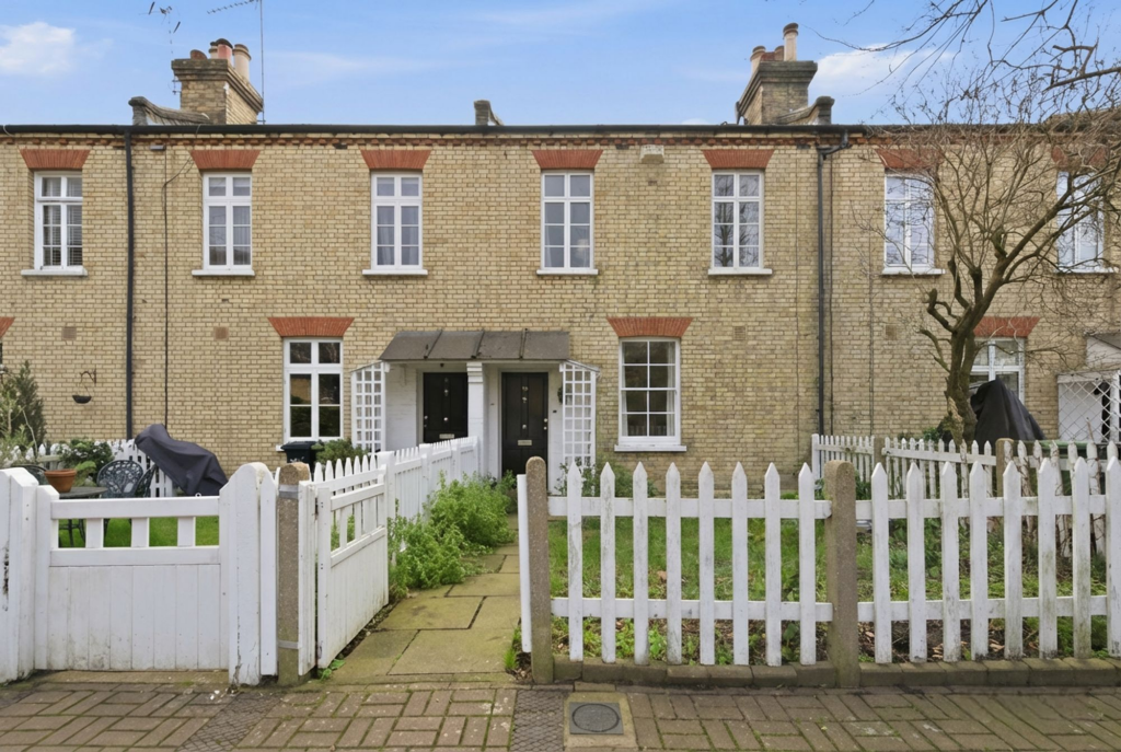 Main image of property: Imperial Square, London, SW6