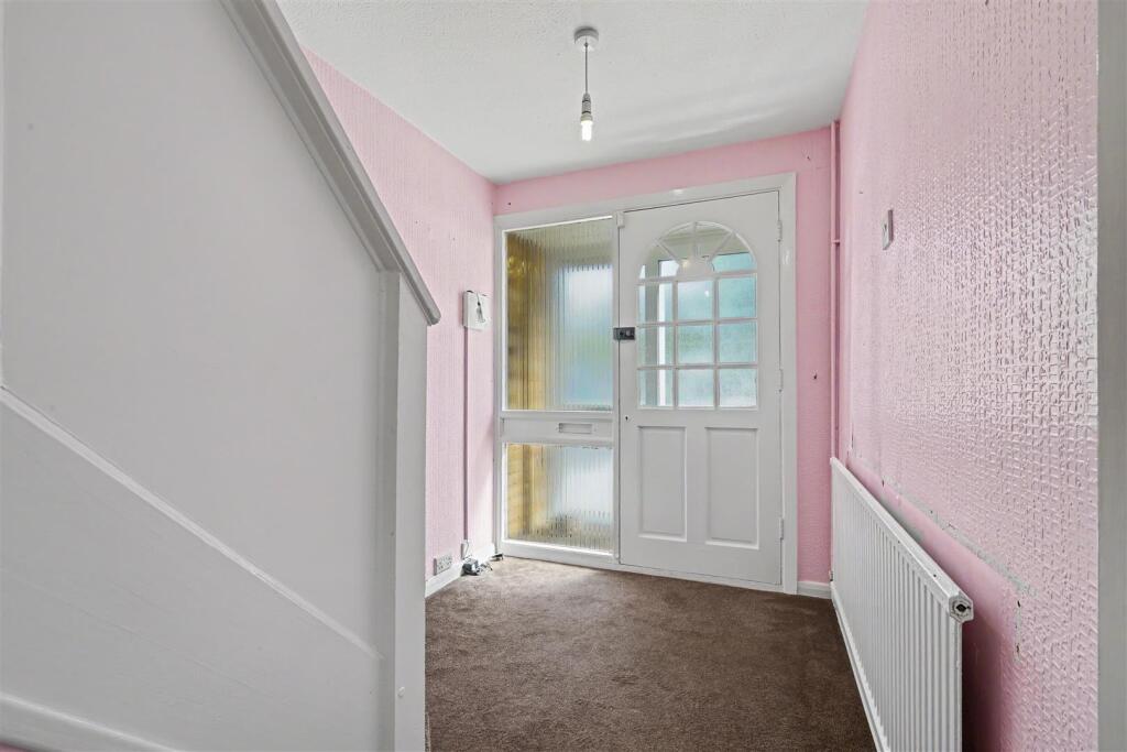 House in Nottingham, Dovedale Estate, Long Eaton - View 4