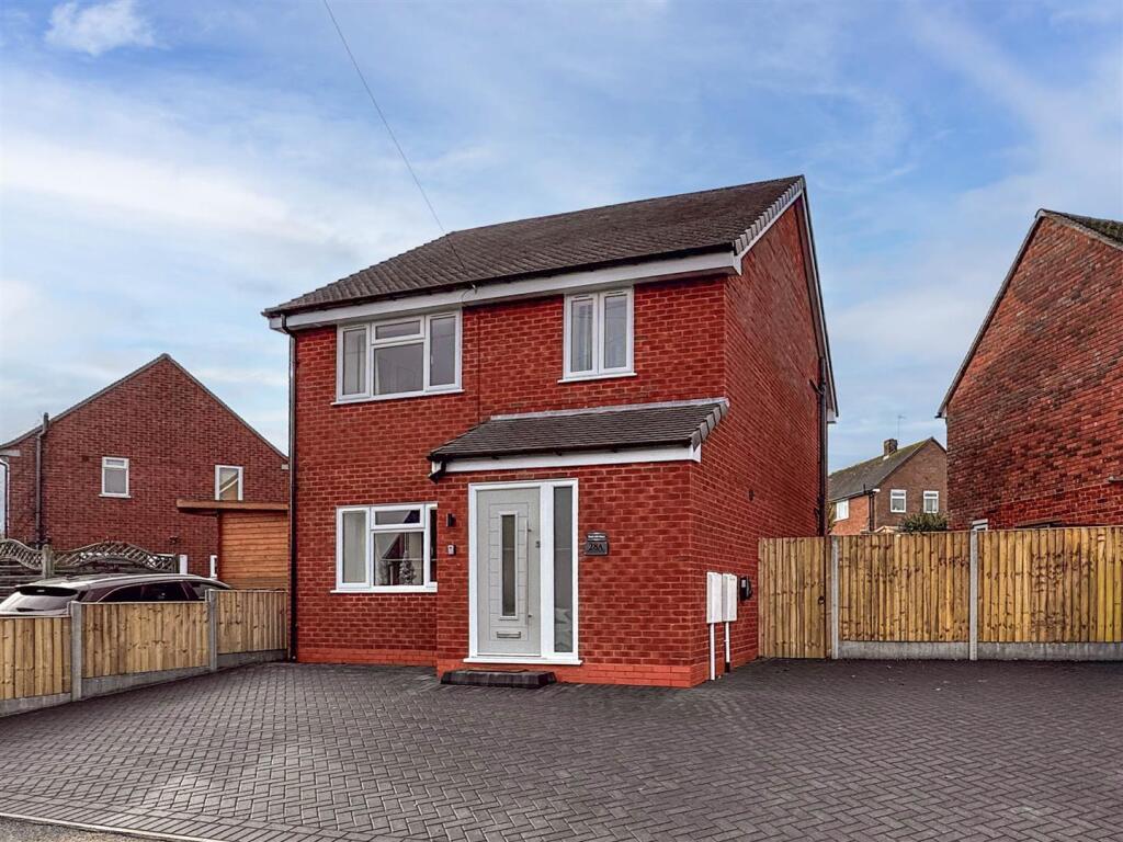 Main image of property: Davenham Close, Malvern