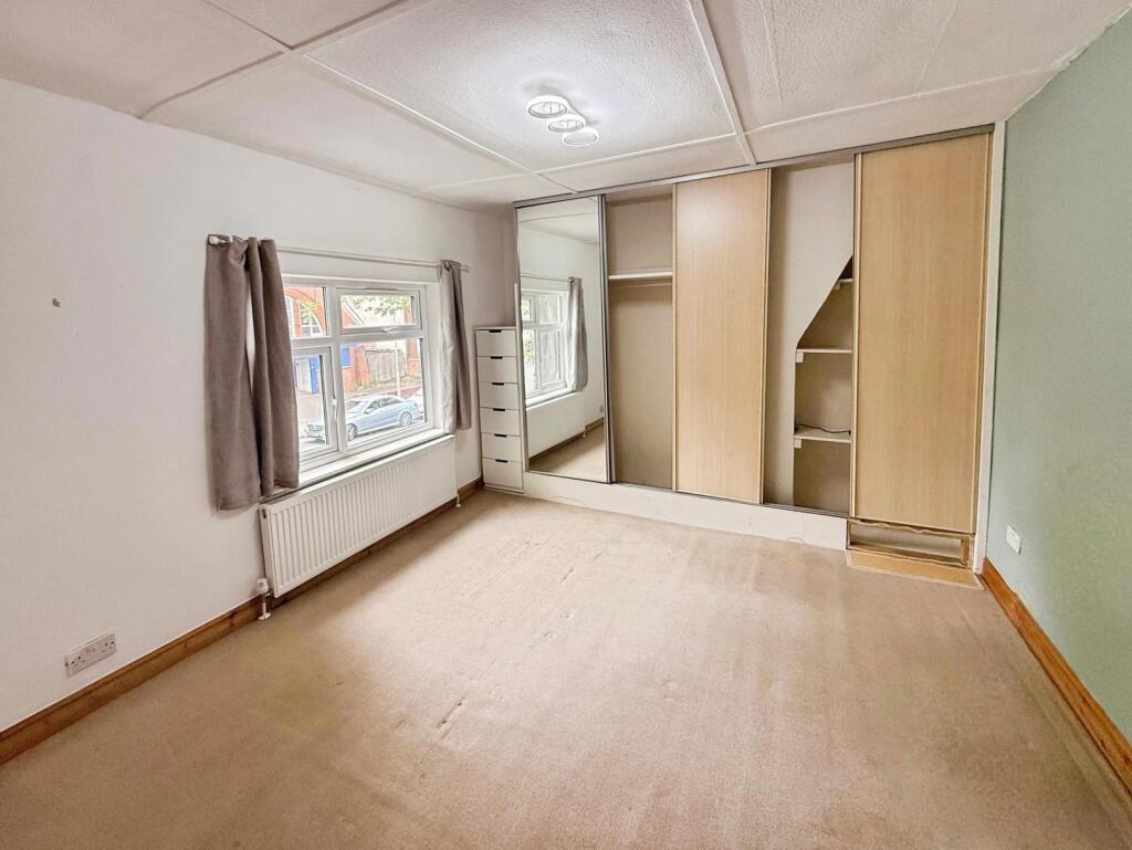 House in Wellingborough, Hatton Park - View 3