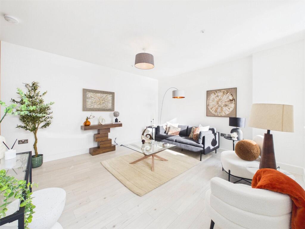 Main image of property: Apartment 3, Madeira Lodge, Birnbeck Road, Weston-super-Mare, BS23