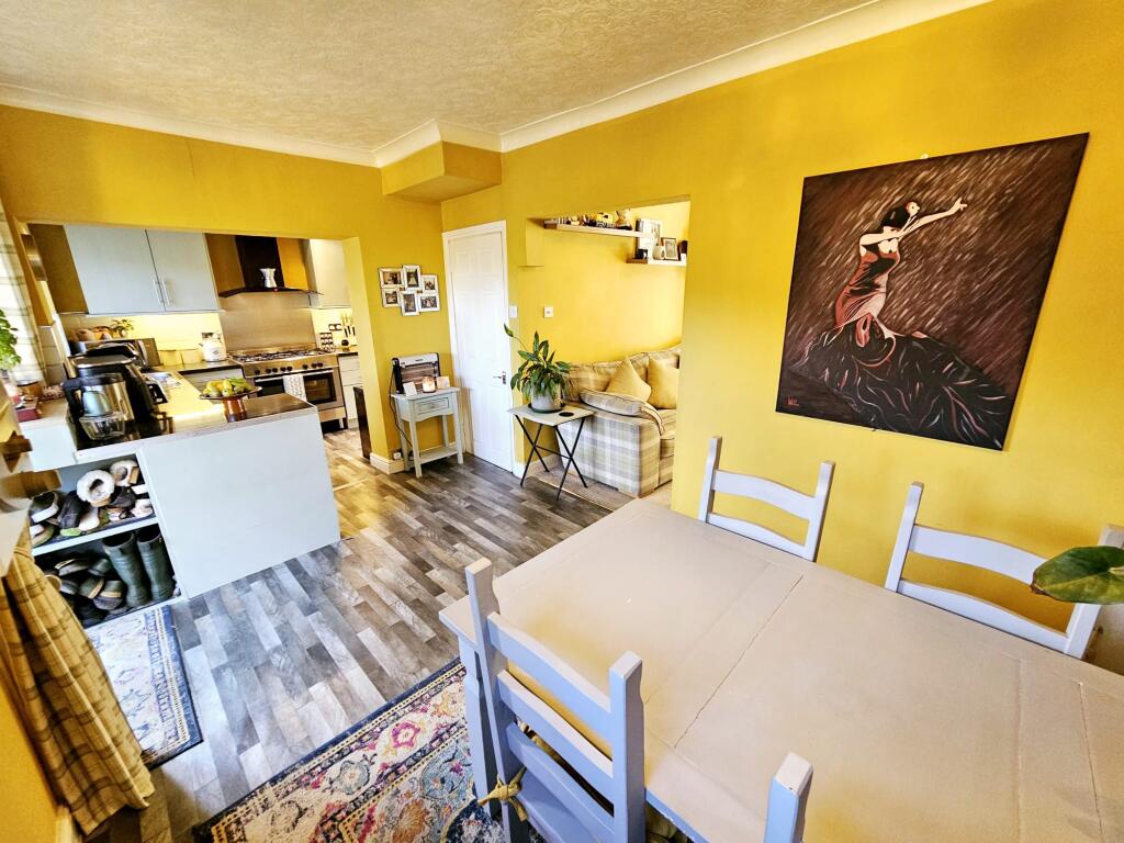 Linden Road, Newby, Scarborough, North Yorkshire - View 5