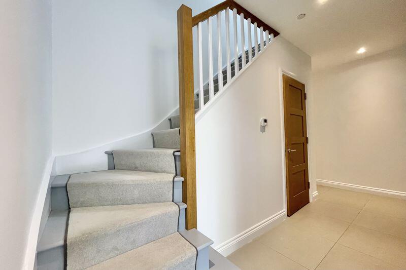 The Green Claygate photo 2