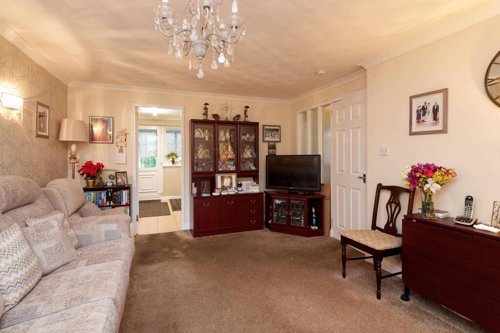 5 Broughton Drive, Glasgow, G23 5JZ photo 4