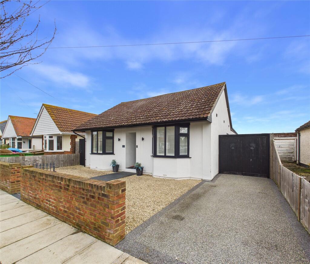 Main image of property: Fernwood Avenue, Holland-on-Sea, Clacton-on-Sea, Essex, CO15